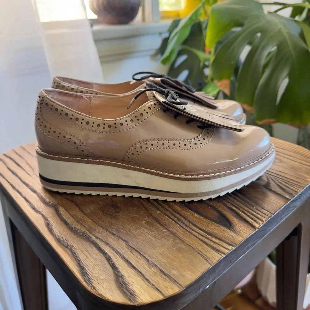 Zara Womens Platform Oxfords Wingtip Brogue Love Heart Shoes Size‎ EU 35 US 5
